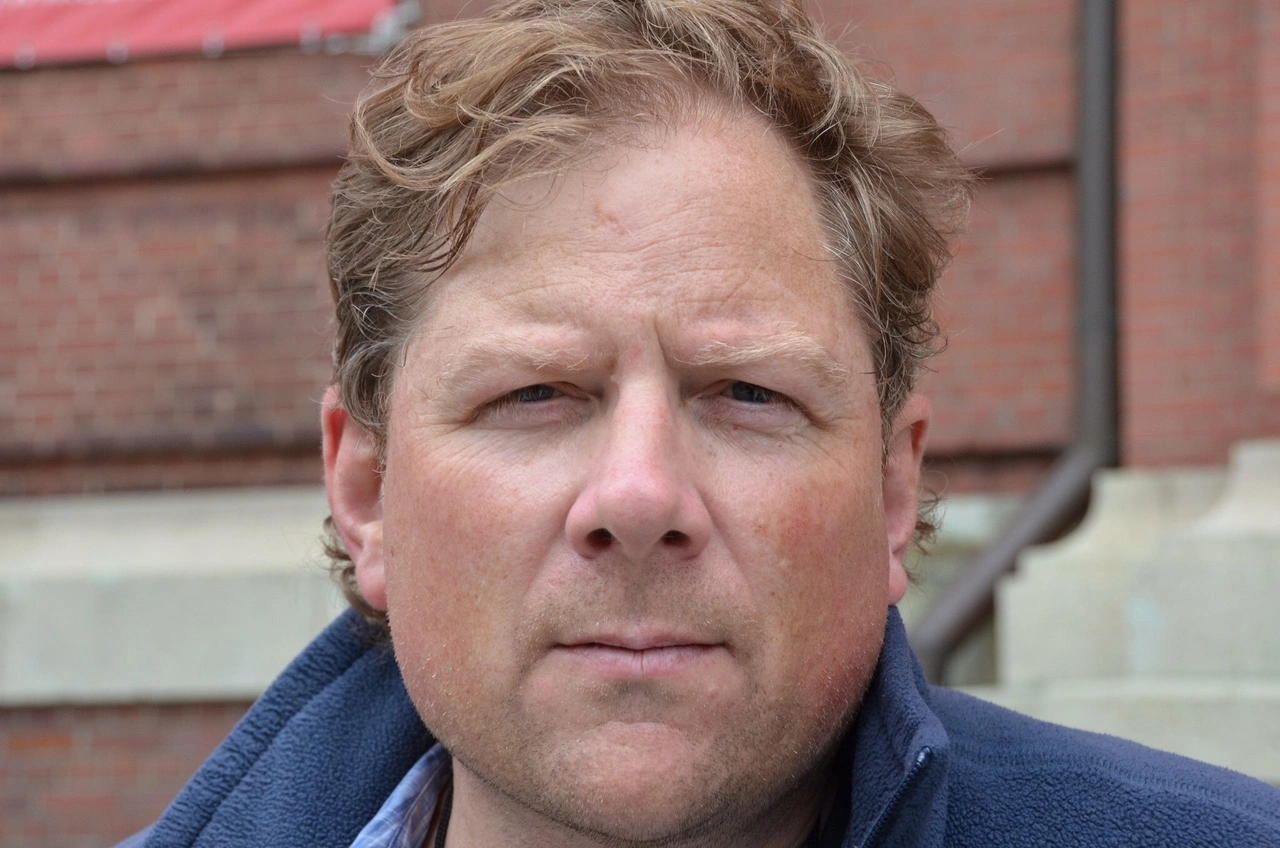 Mike Selig interviewed at the No Kings Rally, Vancouver WA, October 2025